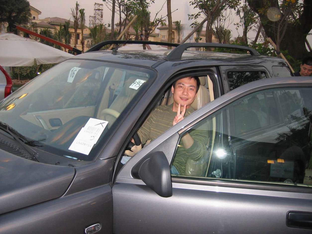 王总开车来深圳