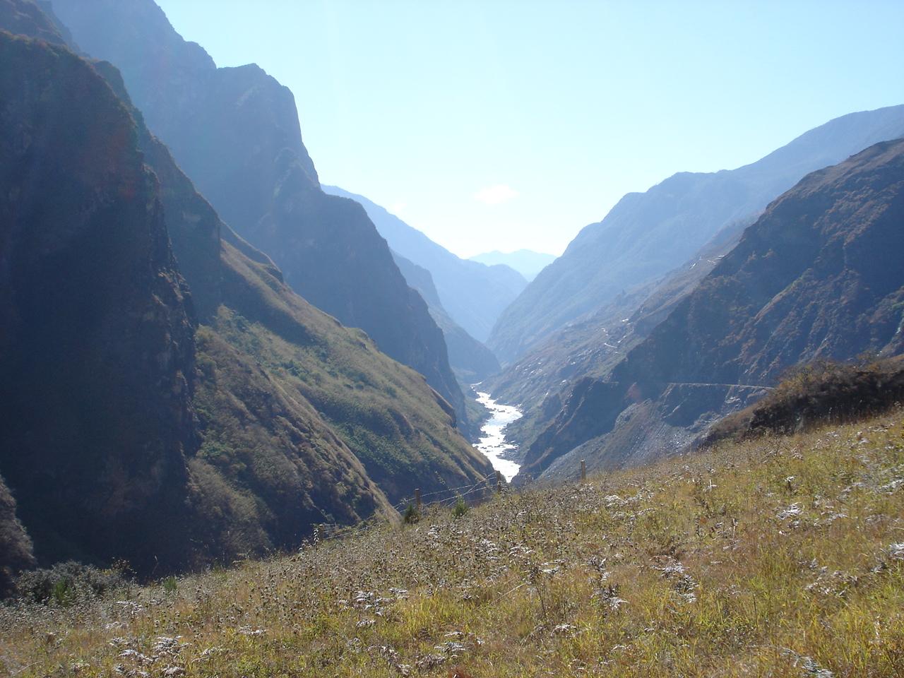 虎跳峡01