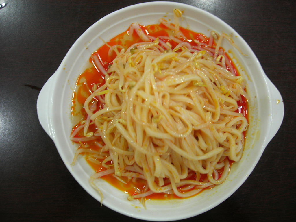 几碗面皮引发的聚会